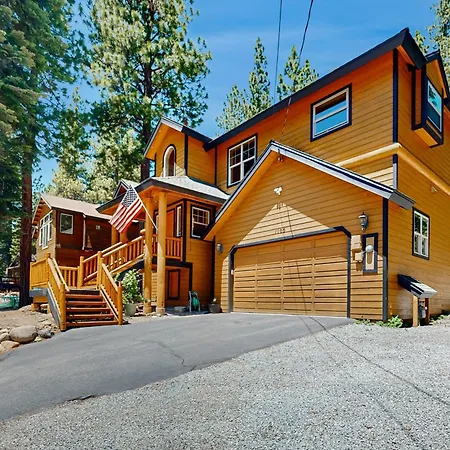 Modern Mountain Home